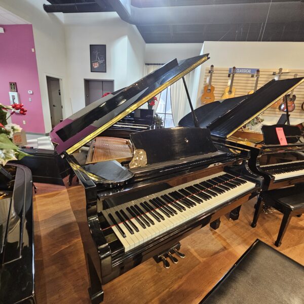 1987 Pre-Owned Samick Grand Piano