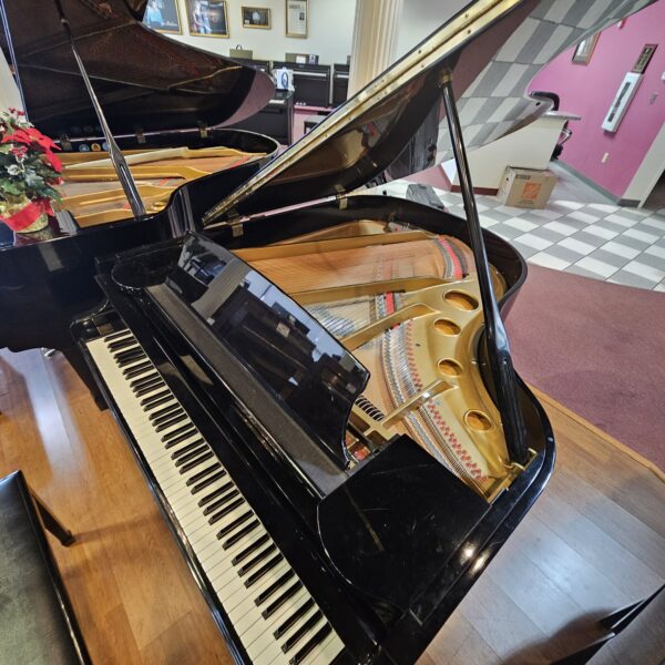 1987 Pre-Owned Samick Grand Piano - Image 4